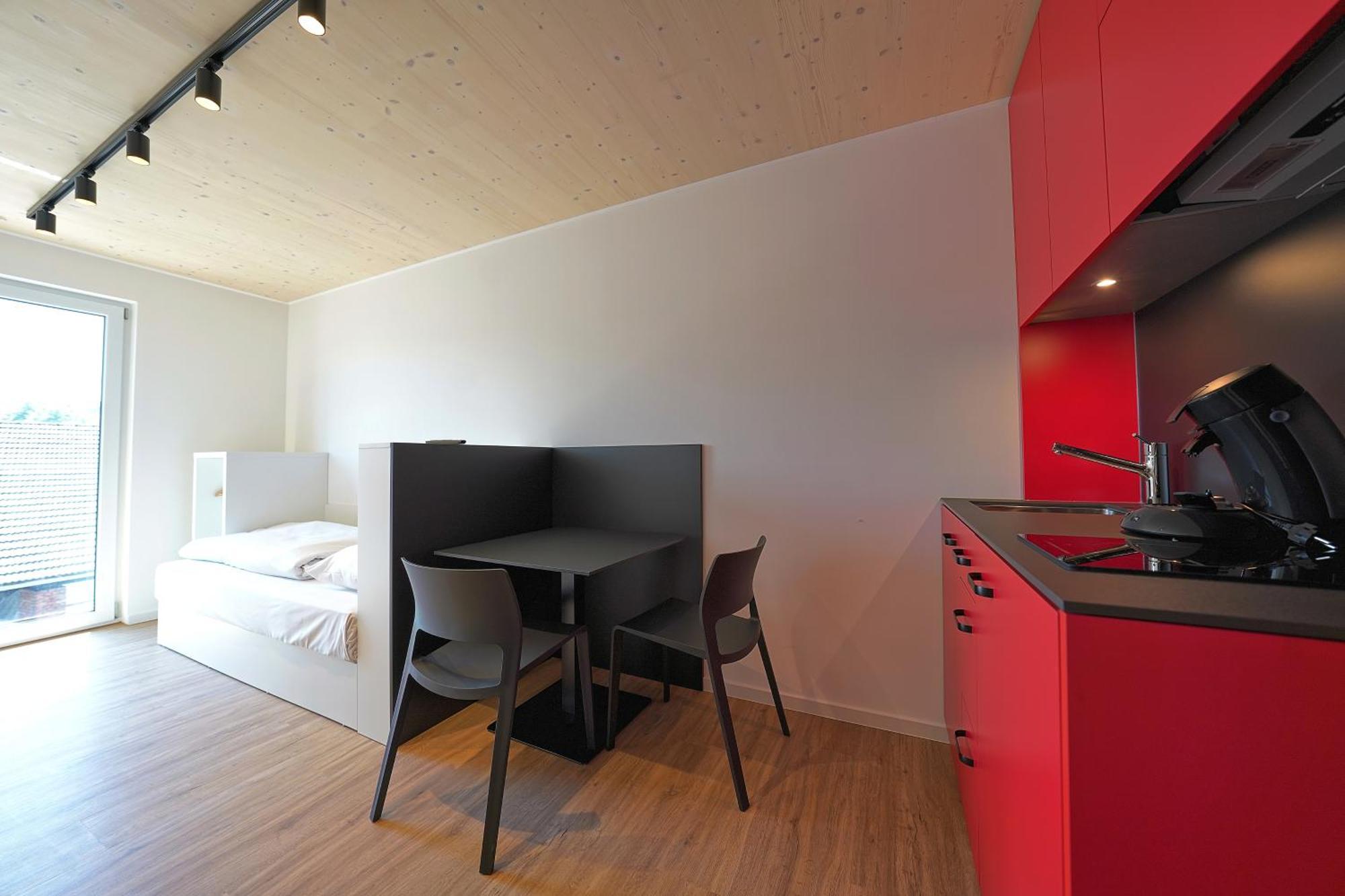 Timber One Boardinghouse Dorfen Aparthotel Exterior photo