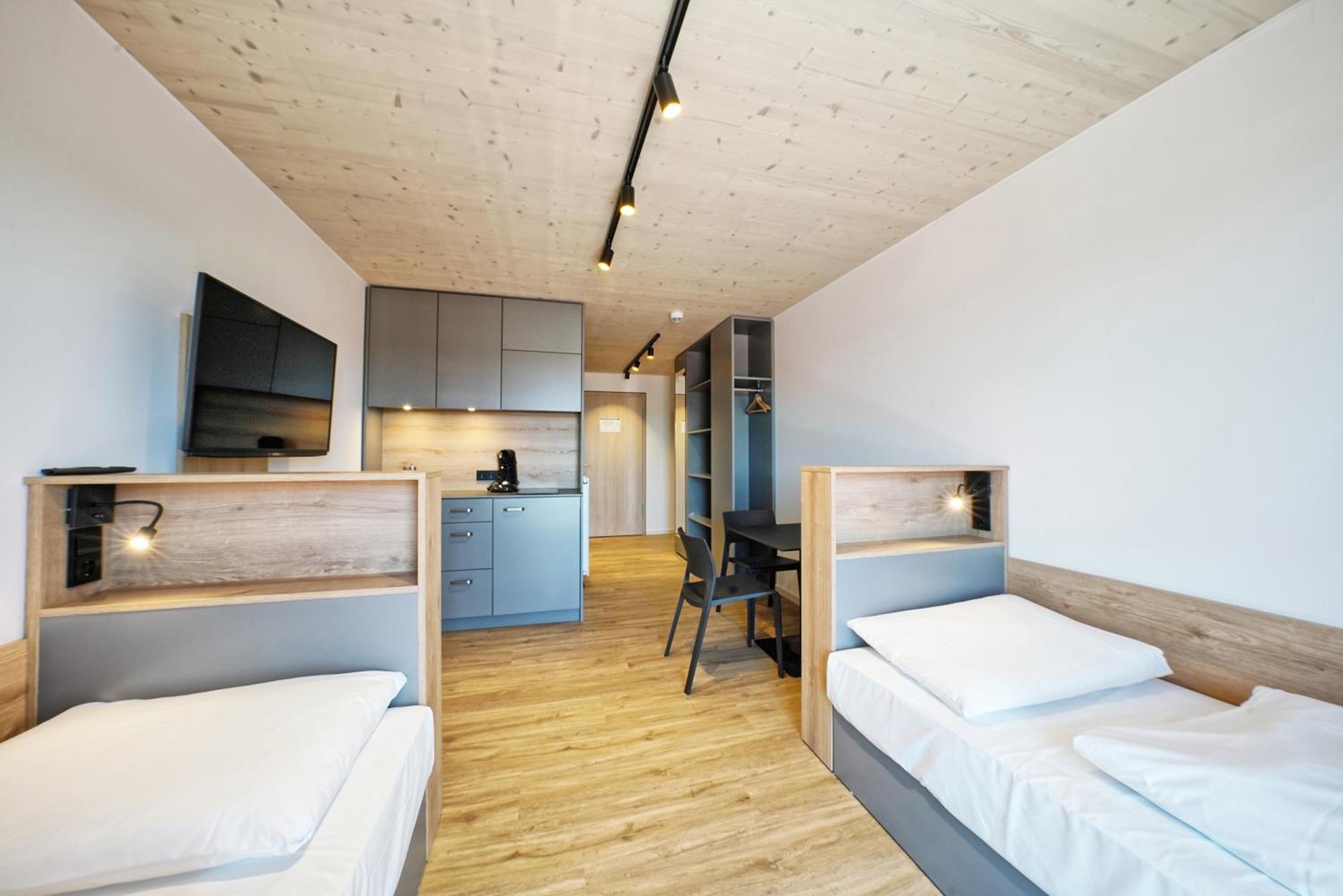 Timber One Boardinghouse Dorfen Aparthotel Exterior photo