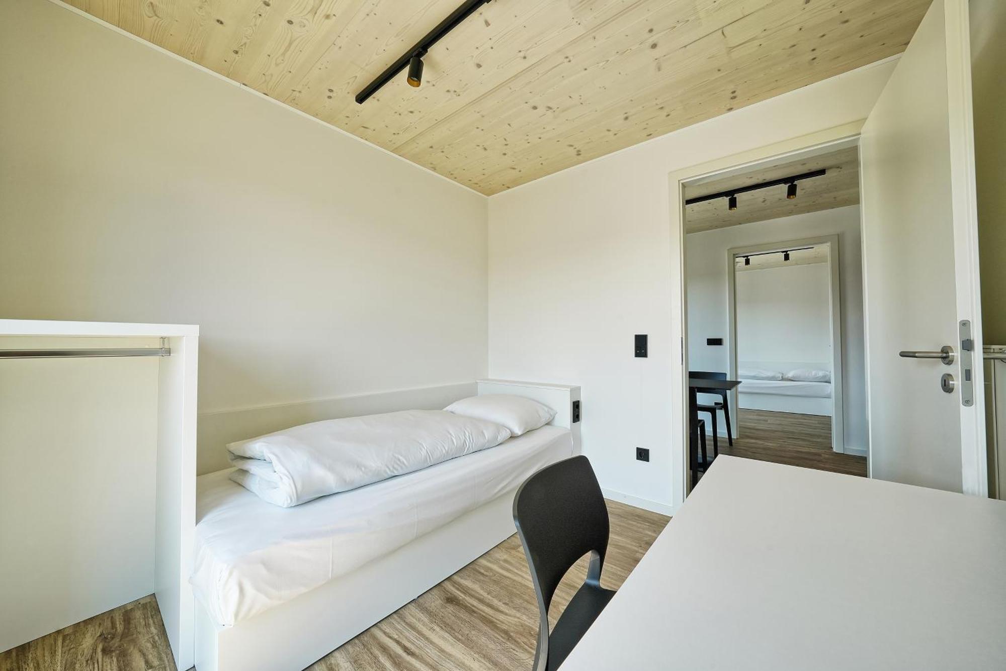 Timber One Boardinghouse Dorfen Aparthotel Exterior photo