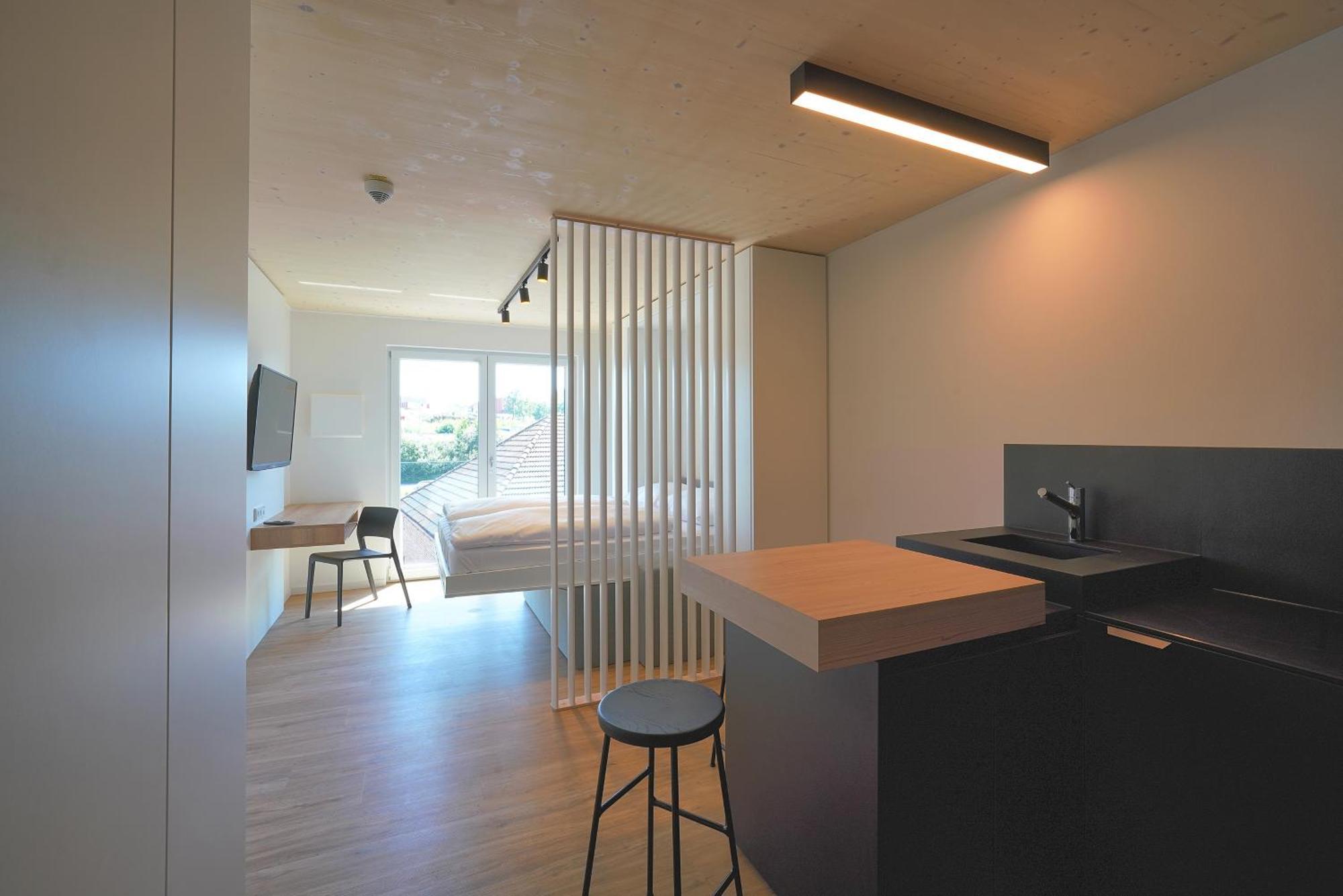 Timber One Boardinghouse Dorfen Aparthotel Exterior photo